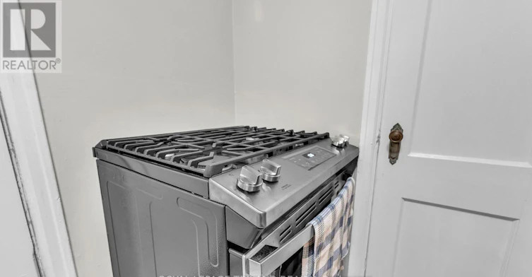 1-111 Dundas Street, London, ON, N6A 1E8 - 8