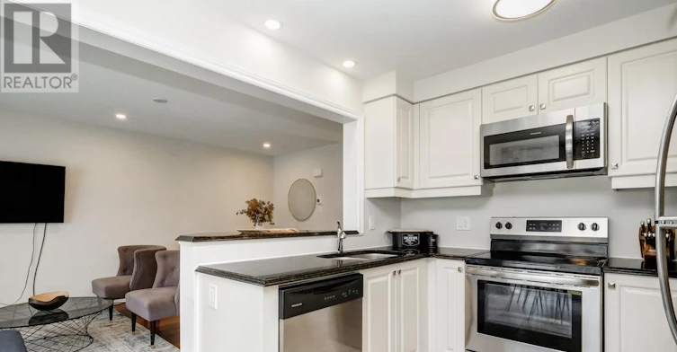 3577 River Run Avenue, Ottawa, ON, K2J 6J7 - 14
