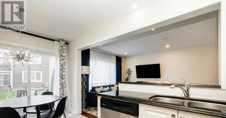 3577 River Run Avenue, Ottawa, ON, K2J 6J7 - 17