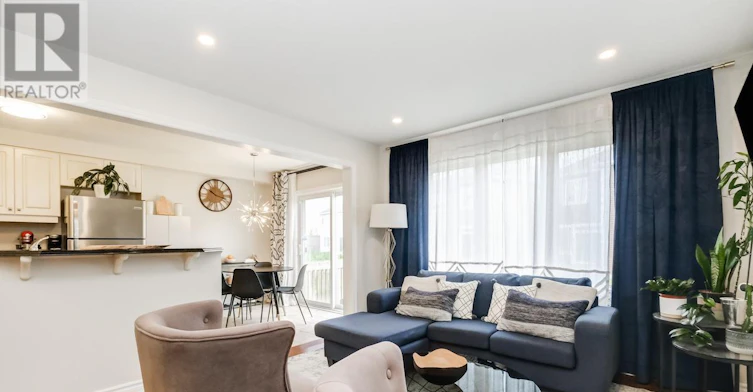 3577 River Run Avenue, Ottawa, ON, K2J 6J7 - 5