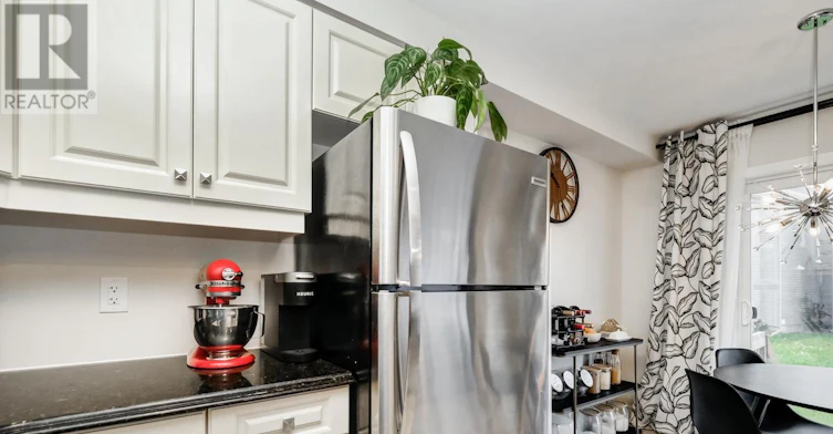 3577 River Run Avenue, Ottawa, ON, K2J 6J7 - 16