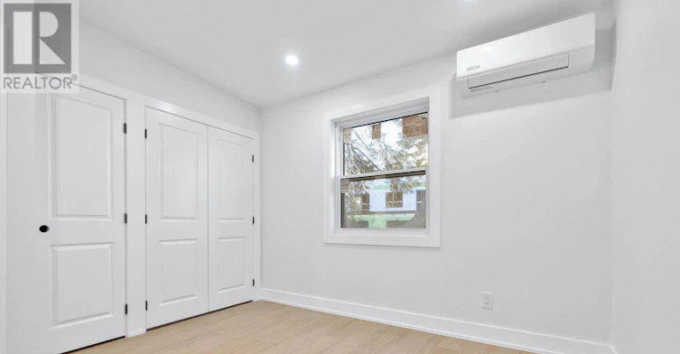 4-598 Kirkwood Avenue, Ottawa, ON, K1Z 5X4 - 3