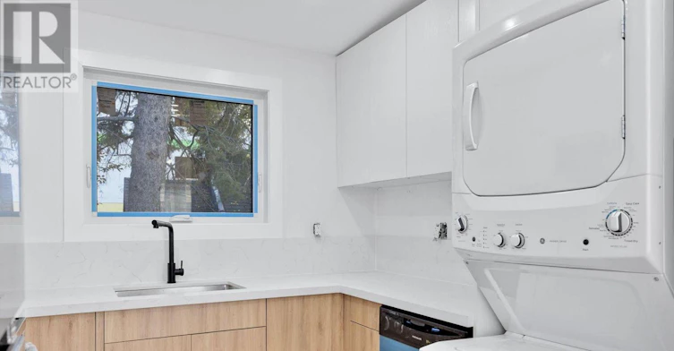 4-598 Kirkwood Avenue, Ottawa, ON, K1Z 5X4 - 7