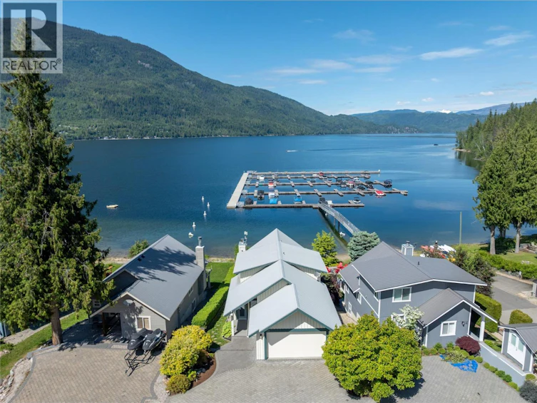 13-6421 Eagle Bay Road, Eagle Bay, BC, V0E 1T0