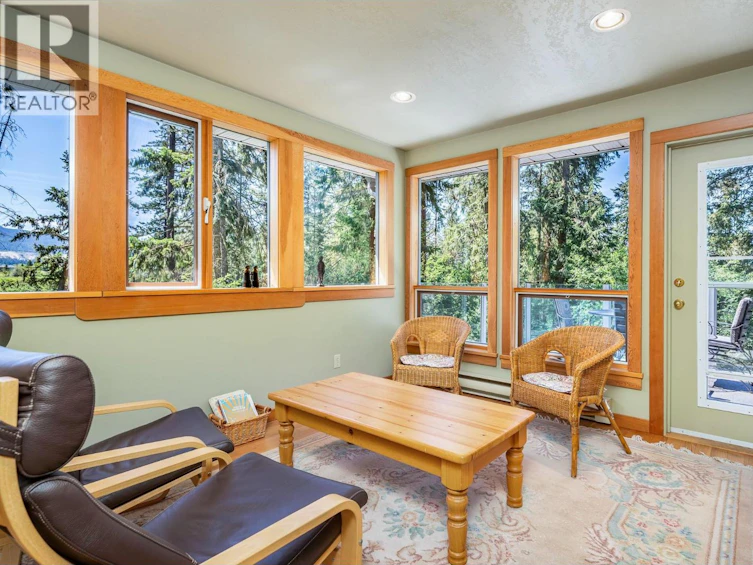 2245 Okanagan Street, Armstrong, BC, V0E 1B0 - 14