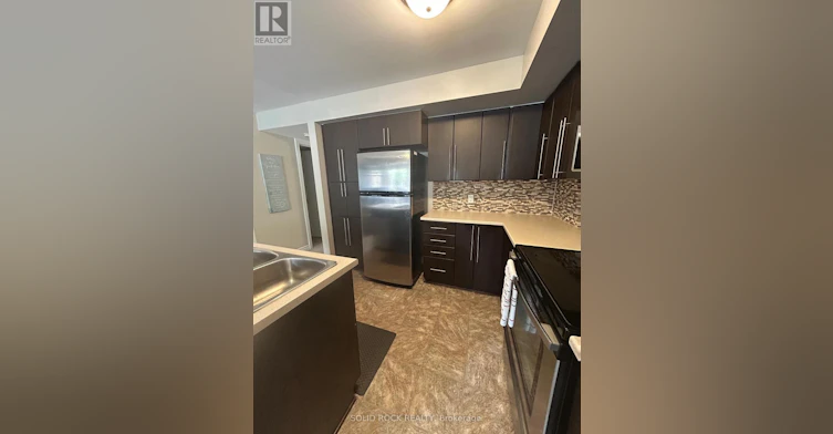 1-305 Cresthaven Drive, Ottawa, ON, K2G 4R5 - 3
