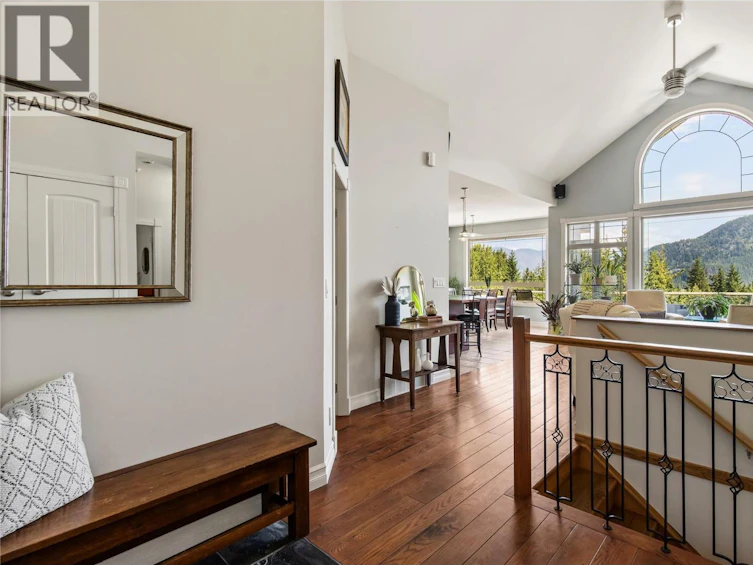 2422 Waverly Drive, Blind Bay, BC, V0E 1H2 - 13