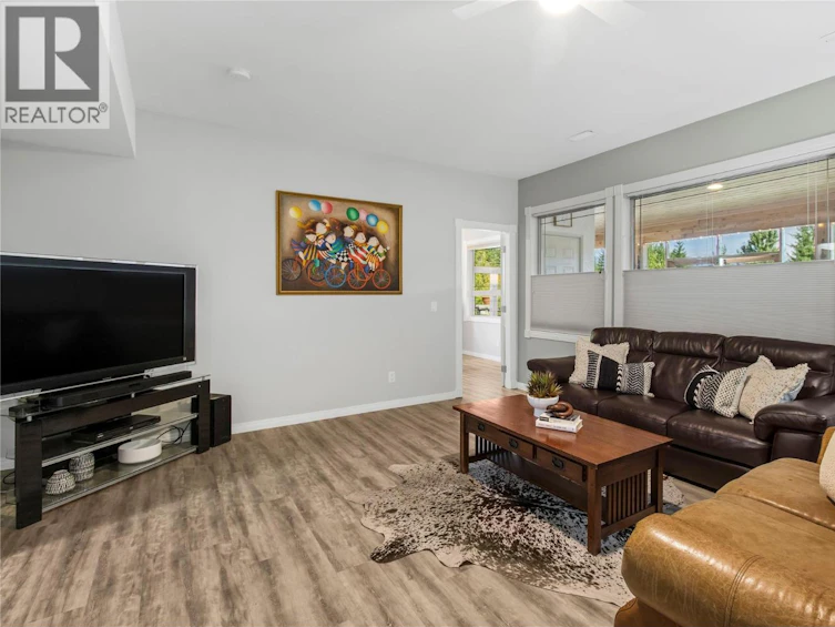 2422 Waverly Drive, Blind Bay, BC, V0E 1H2 - 49