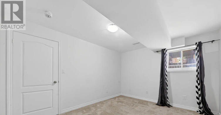 BSMT-70 Tozer Crescent, Ajax, ON, L1T 5A1 - 13