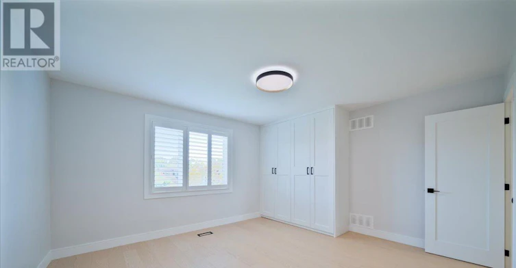 157 Jeanne Drive, Vaughan, ON, L4L 1X8 - 25