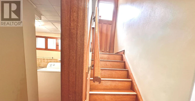 UPPER-116 Lonborough Avenue, Toronto, ON, M6M 1Y1 - 16