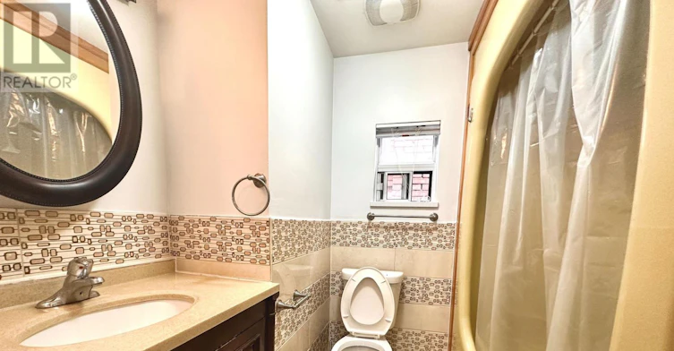 UPPER-116 Lonborough Avenue, Toronto, ON, M6M 1Y1 - 14