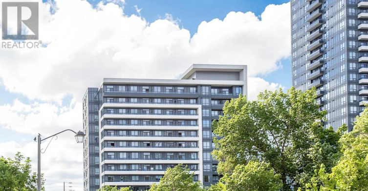 228-7900 Bathurst Street, Vaughan, ON, L4J 0J9 - 2