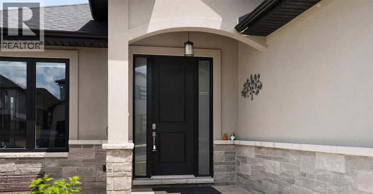 1390 Barkley Avenue, Windsor, ON, N9P 0E8 - 3