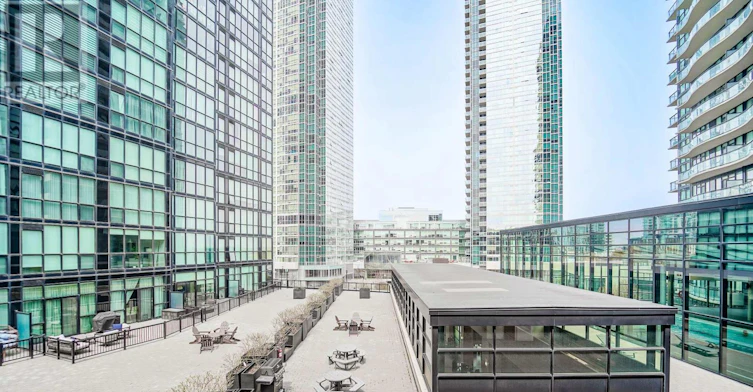 312-2900 7 Highway, Vaughan, ON, L4K 0G3 - 7