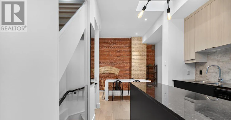 3-39 Old Brewery Lane, Toronto, ON, M5A 3P2 - 24
