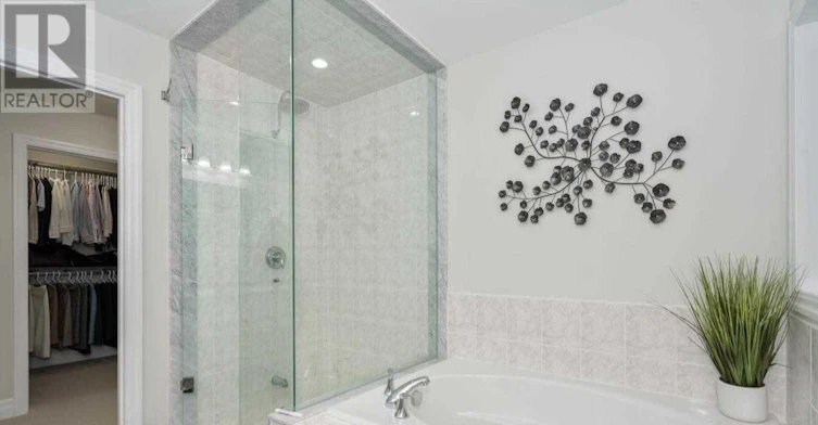 11 Claudview Street, King, ON, L7B 0C6 - 12