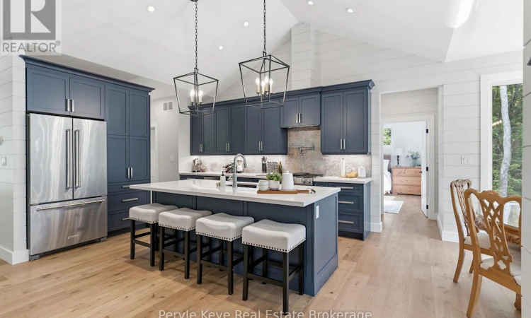1140 Walkers Glenn Crescent