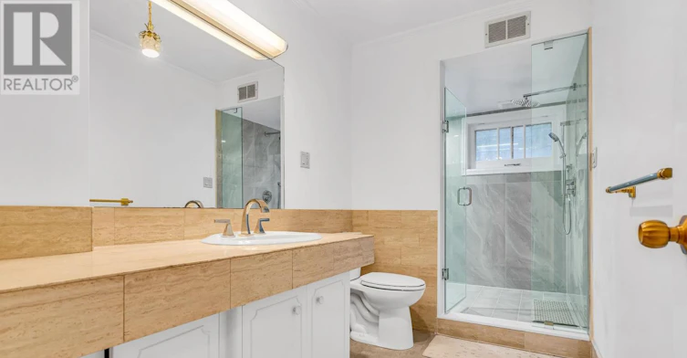 22 Salonica Road, Toronto, ON, M3C 2L9 - 41
