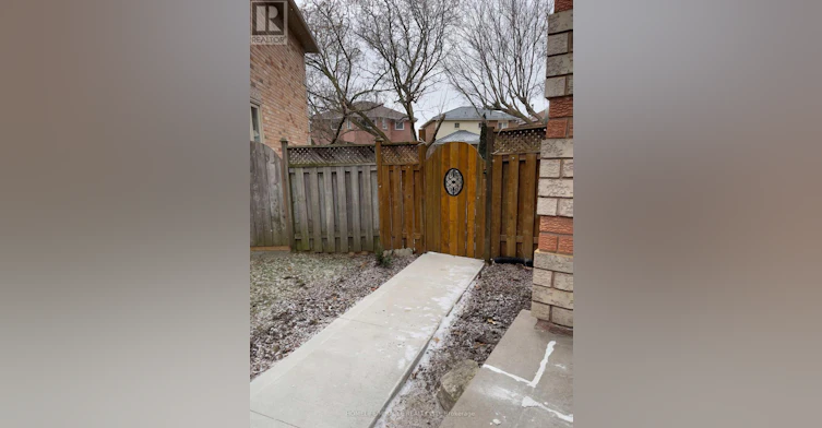 5522 Fleur De Lis Court, Mississauga, ON, L5R 2Z6 - 47