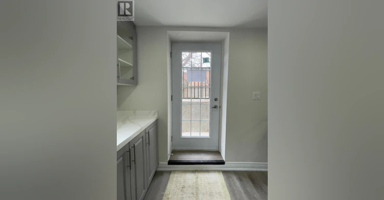 5522 Fleur De Lis Court, Mississauga, ON, L5R 2Z6 - 8