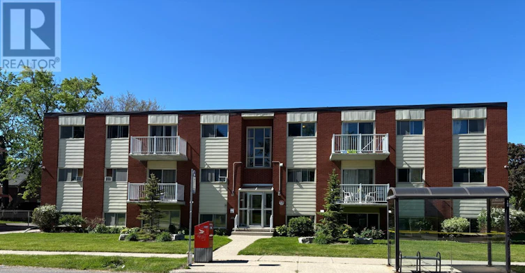 5-357 Connaught Street, Kitchener, ON, N2C 1B9