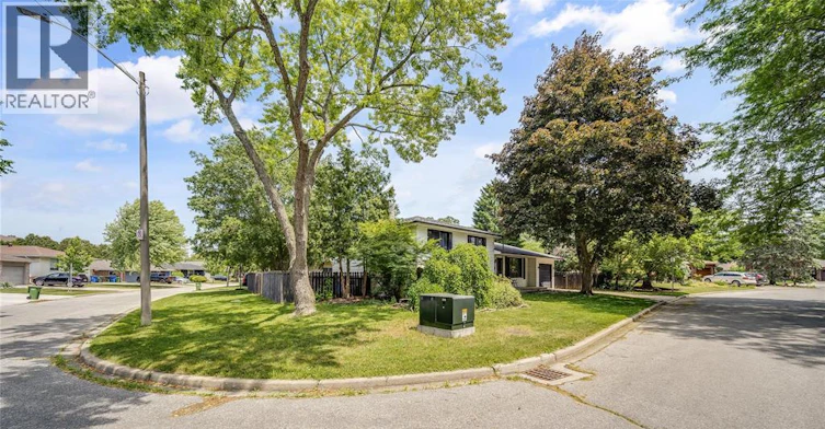 7105 Isabelle Court, Windsor, ON, N8S 4J6 - 32