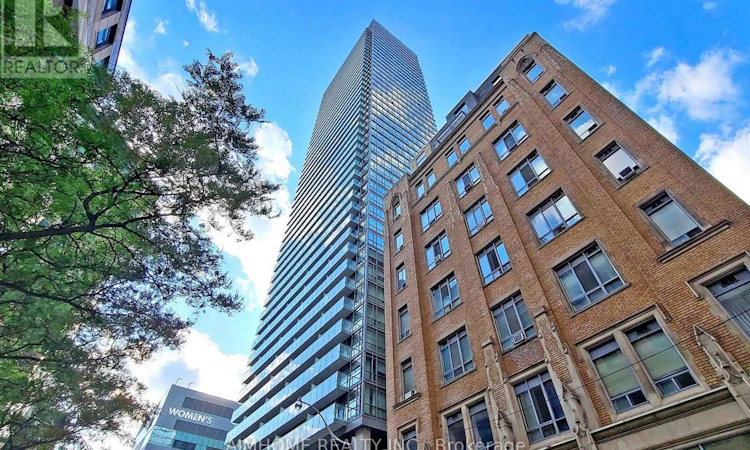 1604-38 Grenville Street