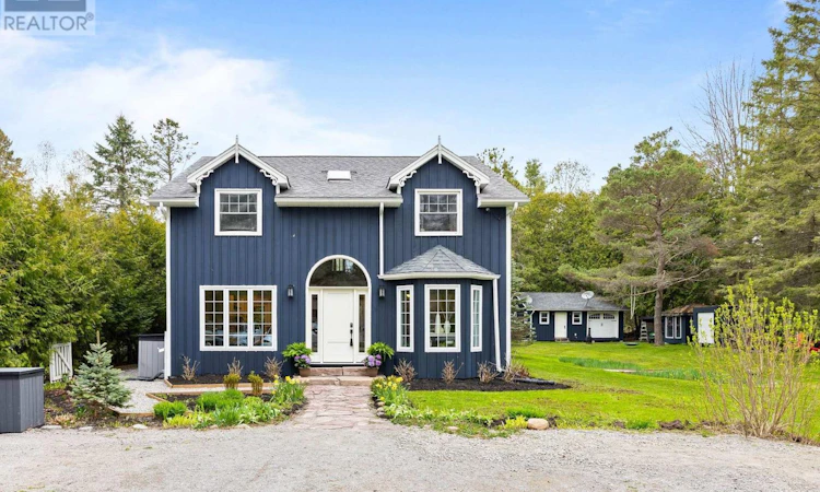 26 Vambola Avenue
