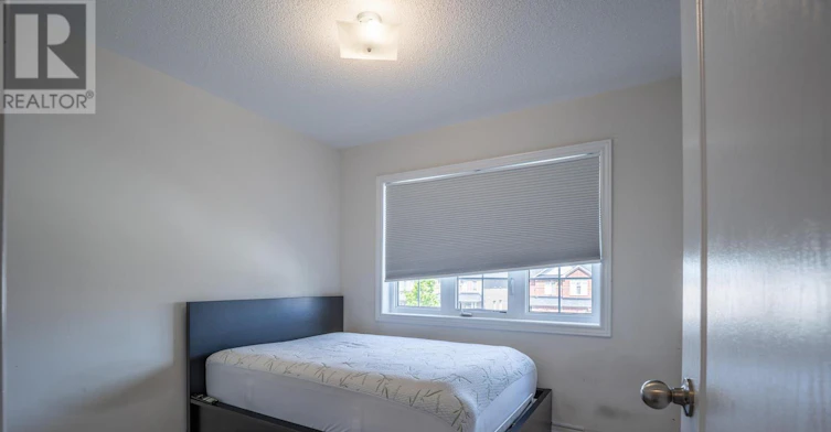 63 Forsyth Crescent, Barrie, ON, L4N 6R1 - 9