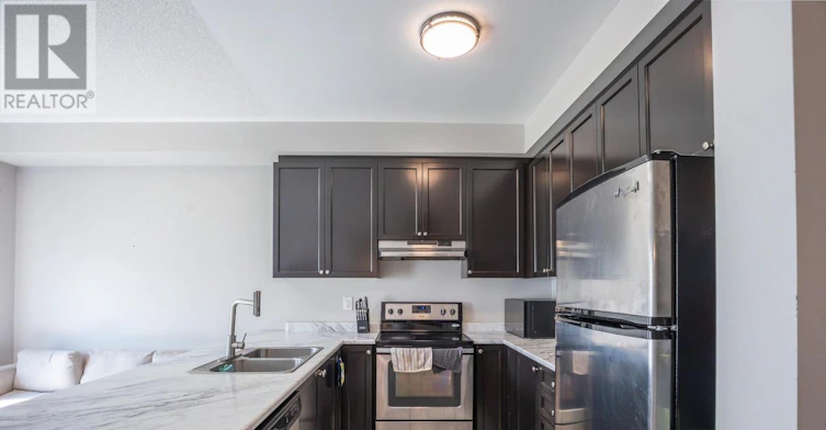 63 Forsyth Crescent, Barrie, ON, L4N 6R1 - 6