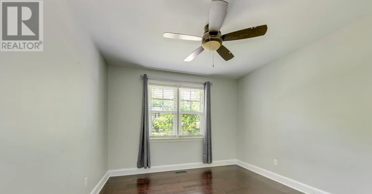 2048 Edinburgh (Main Level Drive, Burlington, ON, L7R 2C9 - 19