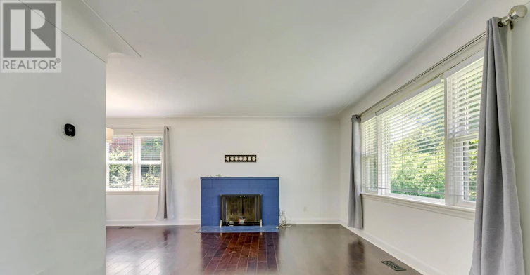 2048 Edinburgh (Main Level Drive, Burlington, ON, L7R 2C9 - 6