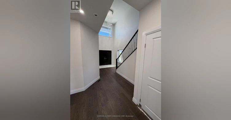 UPPER-2910 Biddulph Street, London, ON, N6L 0A8 - 3
