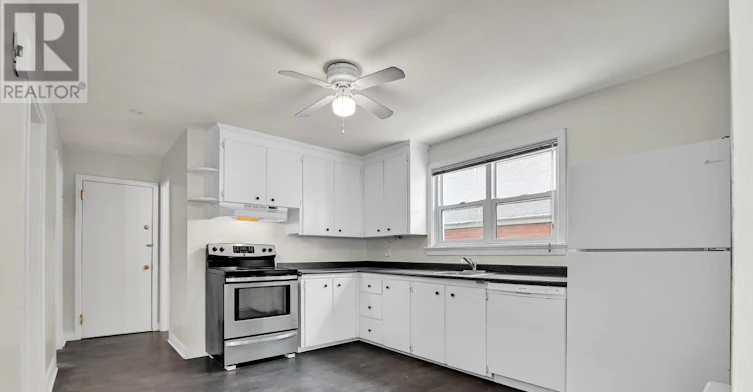 2-55 Ivy Crescent, Ottawa, ON, K1M 1Y1 - 8
