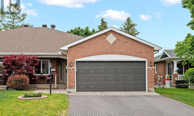 47 Stowgrass Crescent