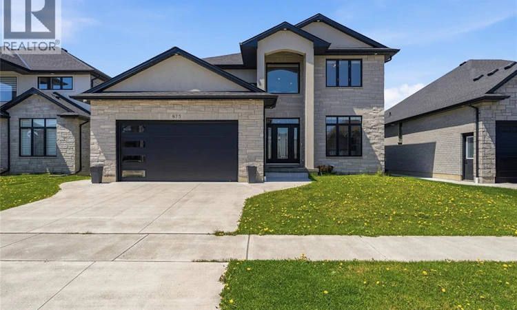 875 Magnolia Lane