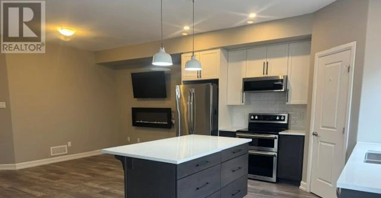 58 Vimy Ridge Crescent, Arnprior, ON, K7S 0H7 - 2