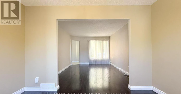 2067 Legrand Crescent, Ottawa, ON, K1E 3R1 - 2