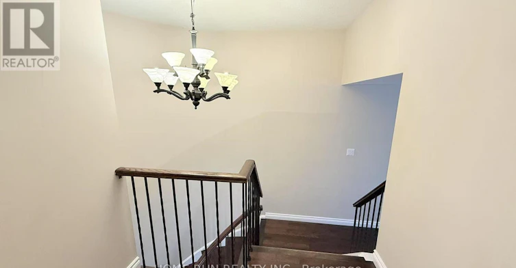 2067 Legrand Crescent, Ottawa, ON, K1E 3R1 - 12