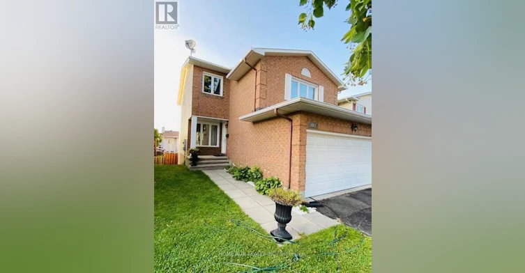 2067 Legrand Crescent, Ottawa, ON, K1E 3R1