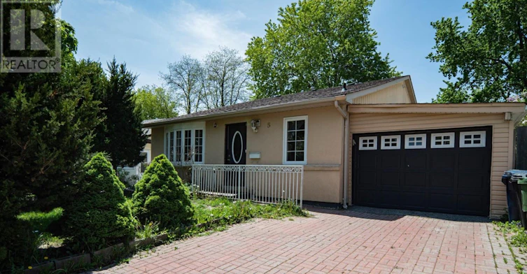 5 Horseley Hill Drive E, Toronto, ON, M1B 1W4