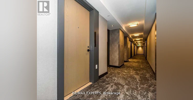701-225 Village Green Square, Toronto, ON, M1S 0L3 - 2
