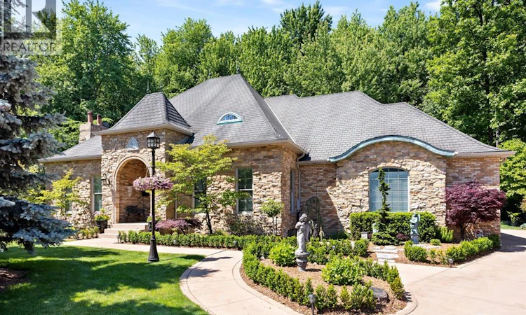 385 Bel Air Circle