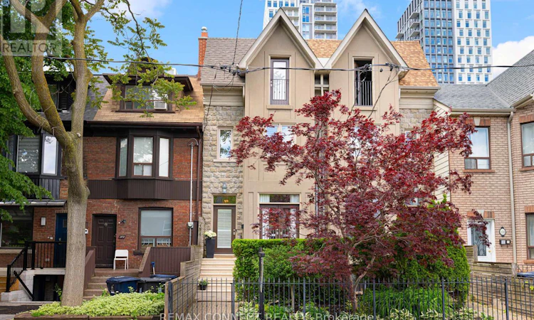 374 Lippincott Street