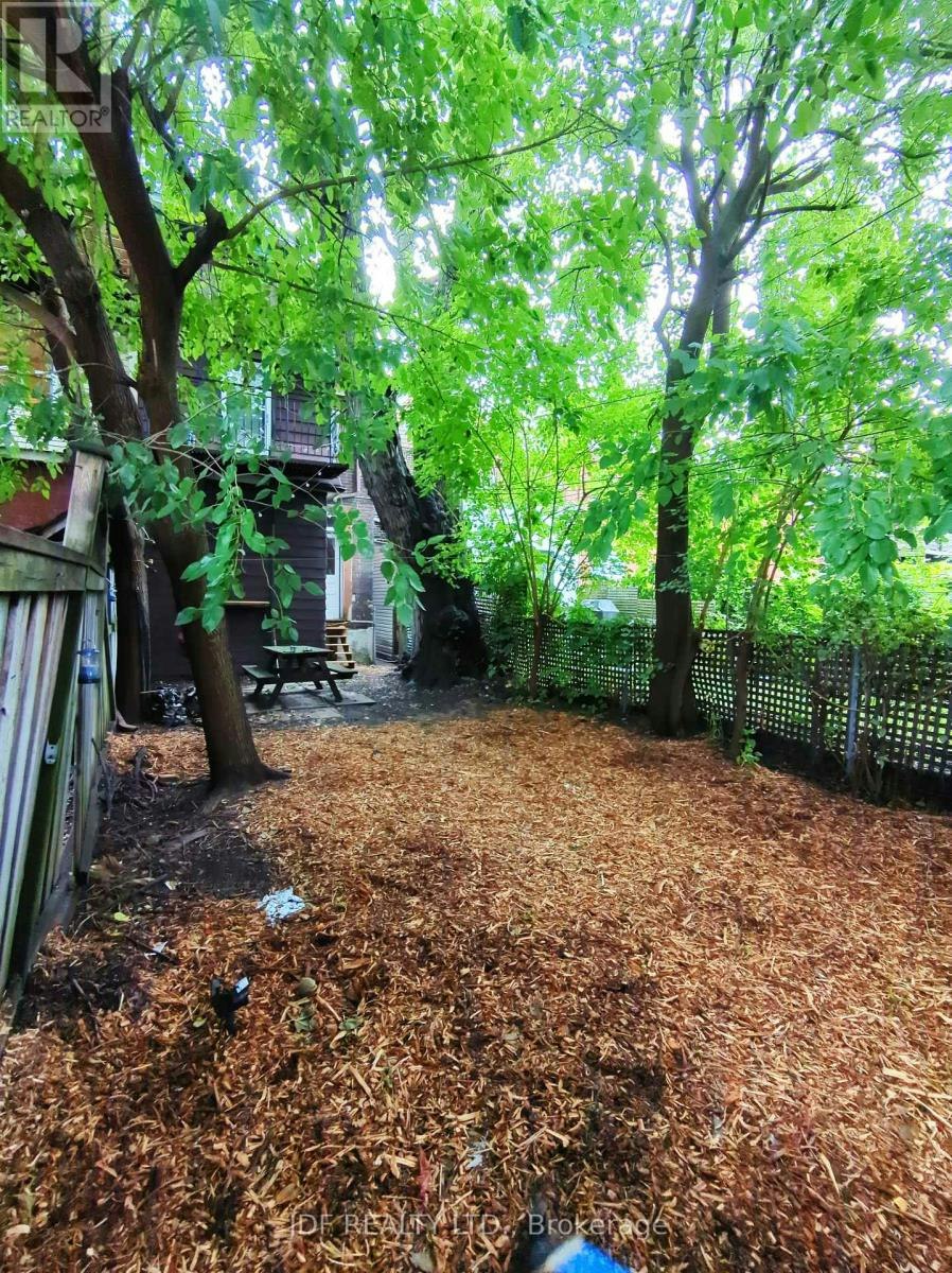 MAIN FLOOR-383 Lansdowne Avenue, Toronto, ON, M6H 3Y2 - 26