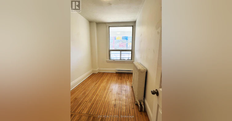 MAIN FLOOR-383 Lansdowne Avenue, Toronto, ON, M6H 3Y2 - 5