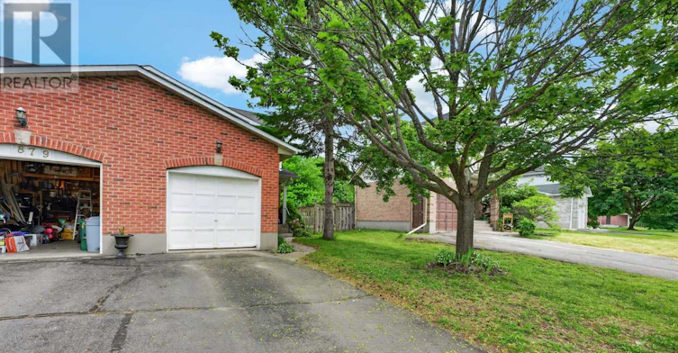 877 Muirfield Crescent, Kingston, ON, K7M 8E5 - 3