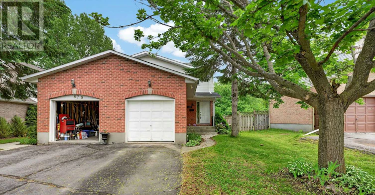 877 Muirfield Crescent, Kingston, ON, K7M 8E5
