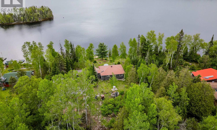 10385 Rabbit Lake